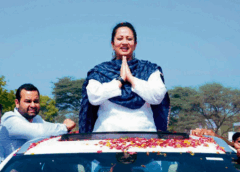 फरीदाबाद में गणतंत्र दिवस पर Aarti Singh Rao फहराएंगी तिरंगा, बल्लभगढ़, बड़खल में कौन करेगा झंडोत्तोलन, जानिए 