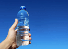 फरीदाबाद: बोतलबंद पानी खरीदने के लिए मजबूर किया, रेस्टोरेंट पर लगा जुर्माना