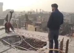 फरीदाबाद: एनआईटी 1 में  चार मंजिला इमारत में तोड़फोड़, बिल्डर ने ढोल की थाप पर डांस करके जताया विरोध 