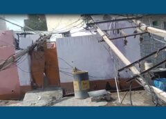 फरीदाबाद: मिर्जापुर गांव में 11000 वोल्टेज लाइन के तार गिरे, घर में कैद हुआ परिवार